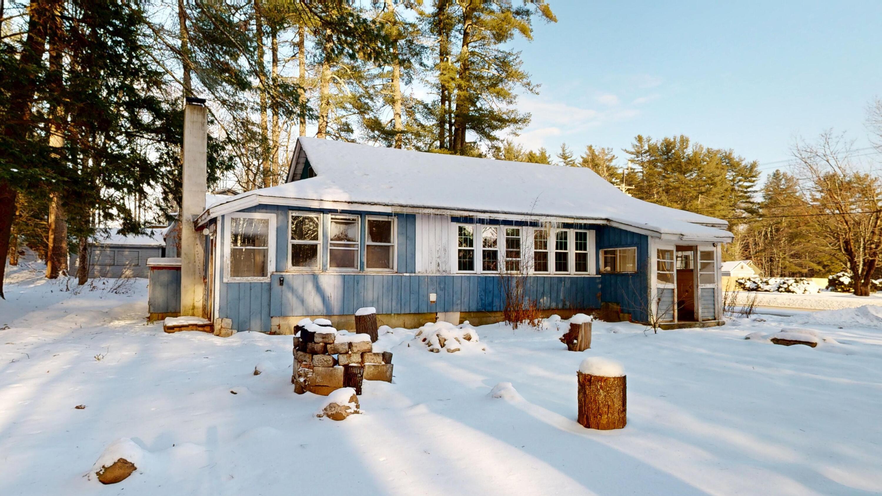 156 Roosevelt Trail Naples ME 04055