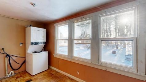 156 Roosevelt Trail Naples ME 04055