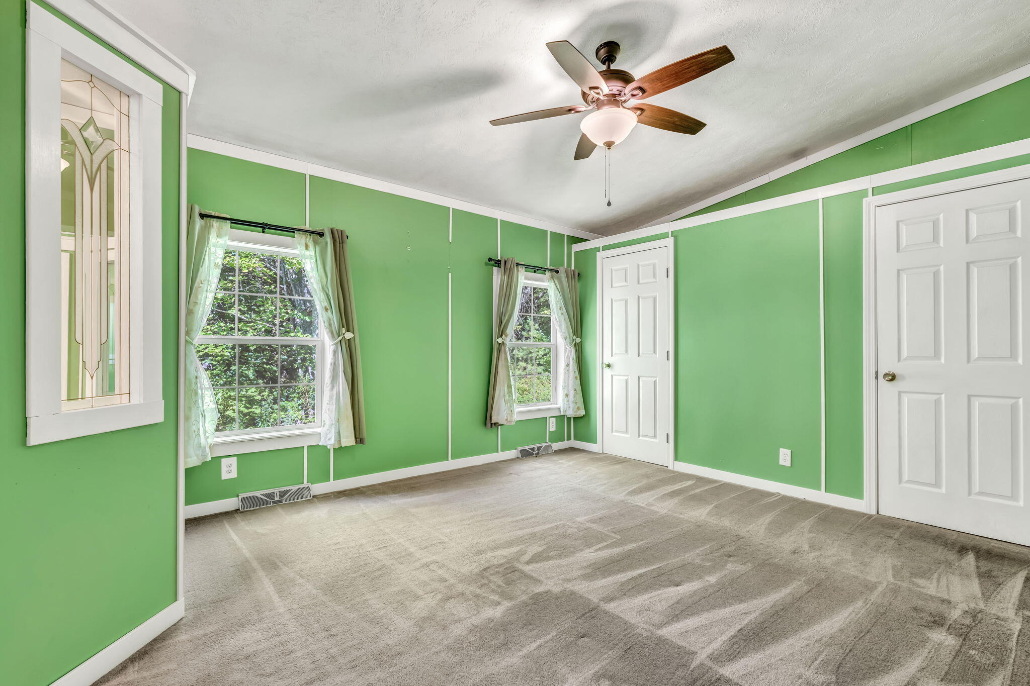 1292 Middle Road Woolwich ME 04579