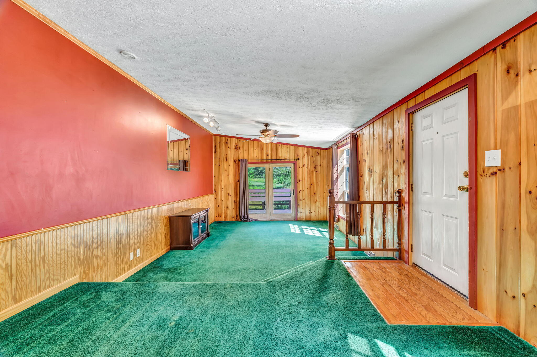 1292 Middle Road Woolwich ME 04579