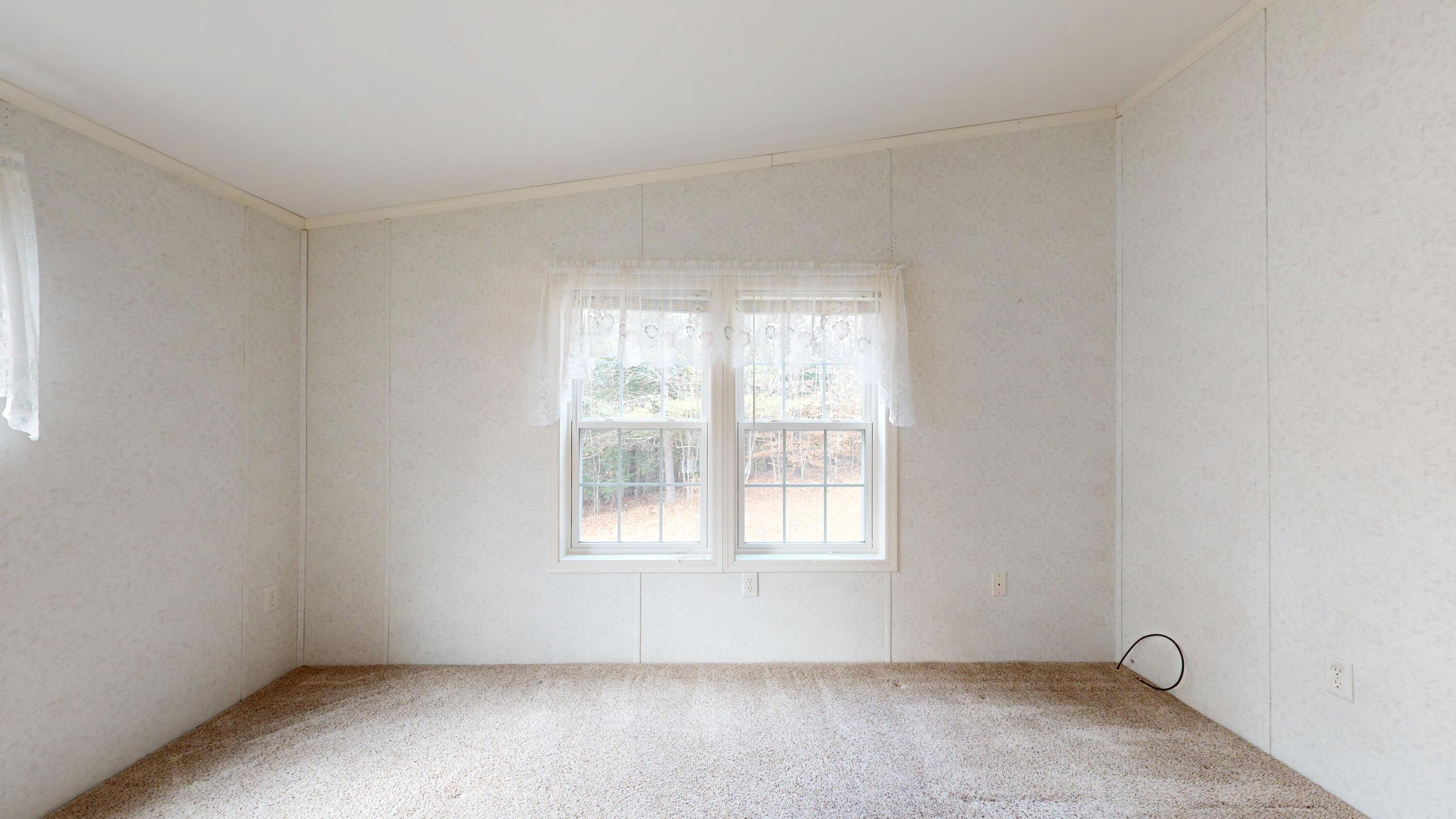 26 Fox Run Drive Lewiston ME 04240