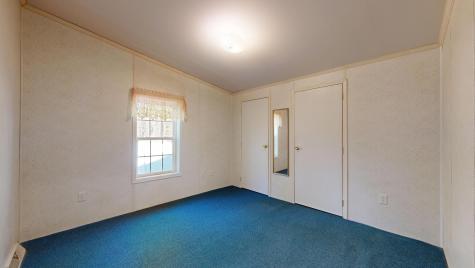 26 Fox Run Drive Lewiston ME 04240