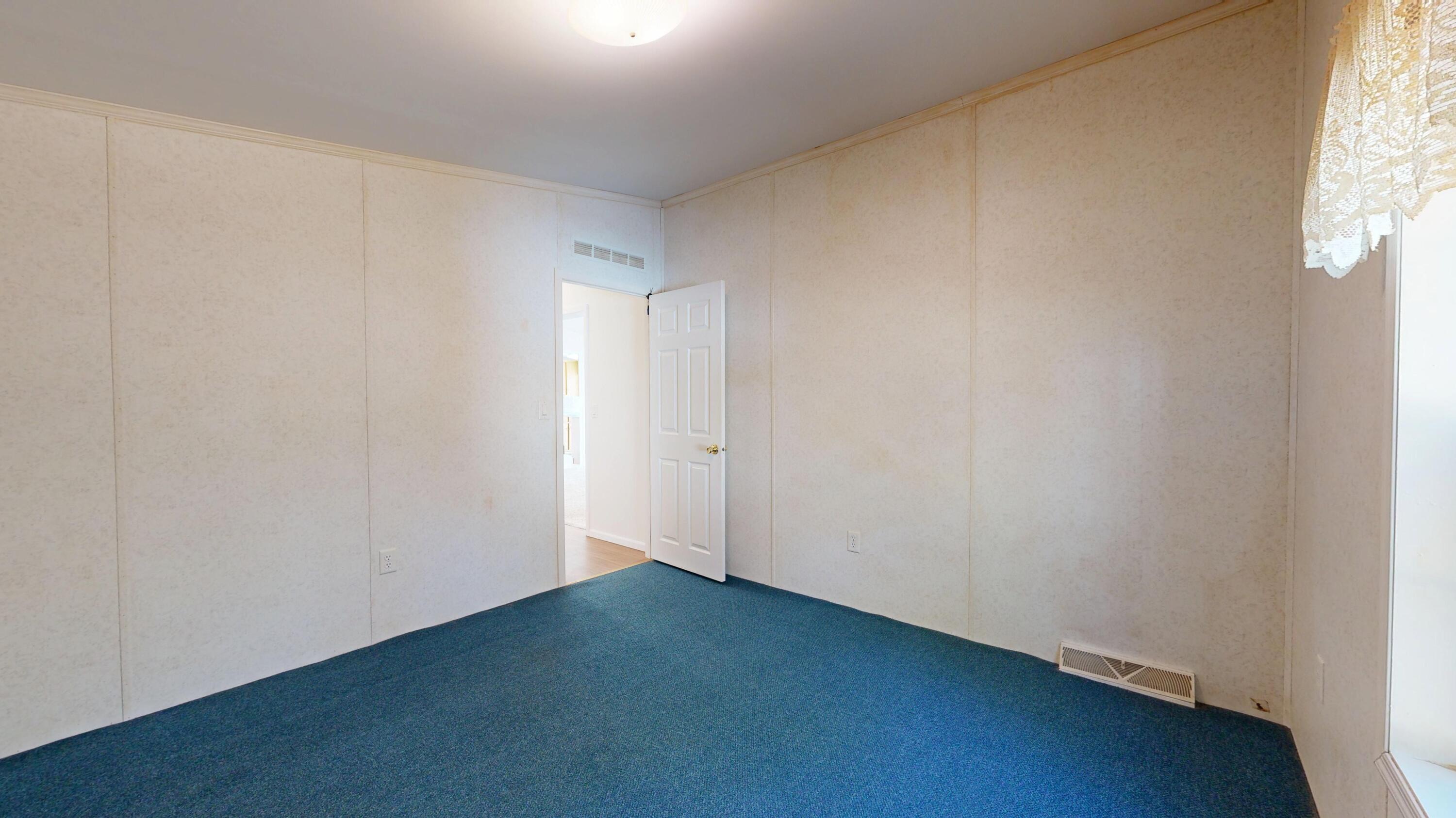 26 Fox Run Drive Lewiston ME 04240