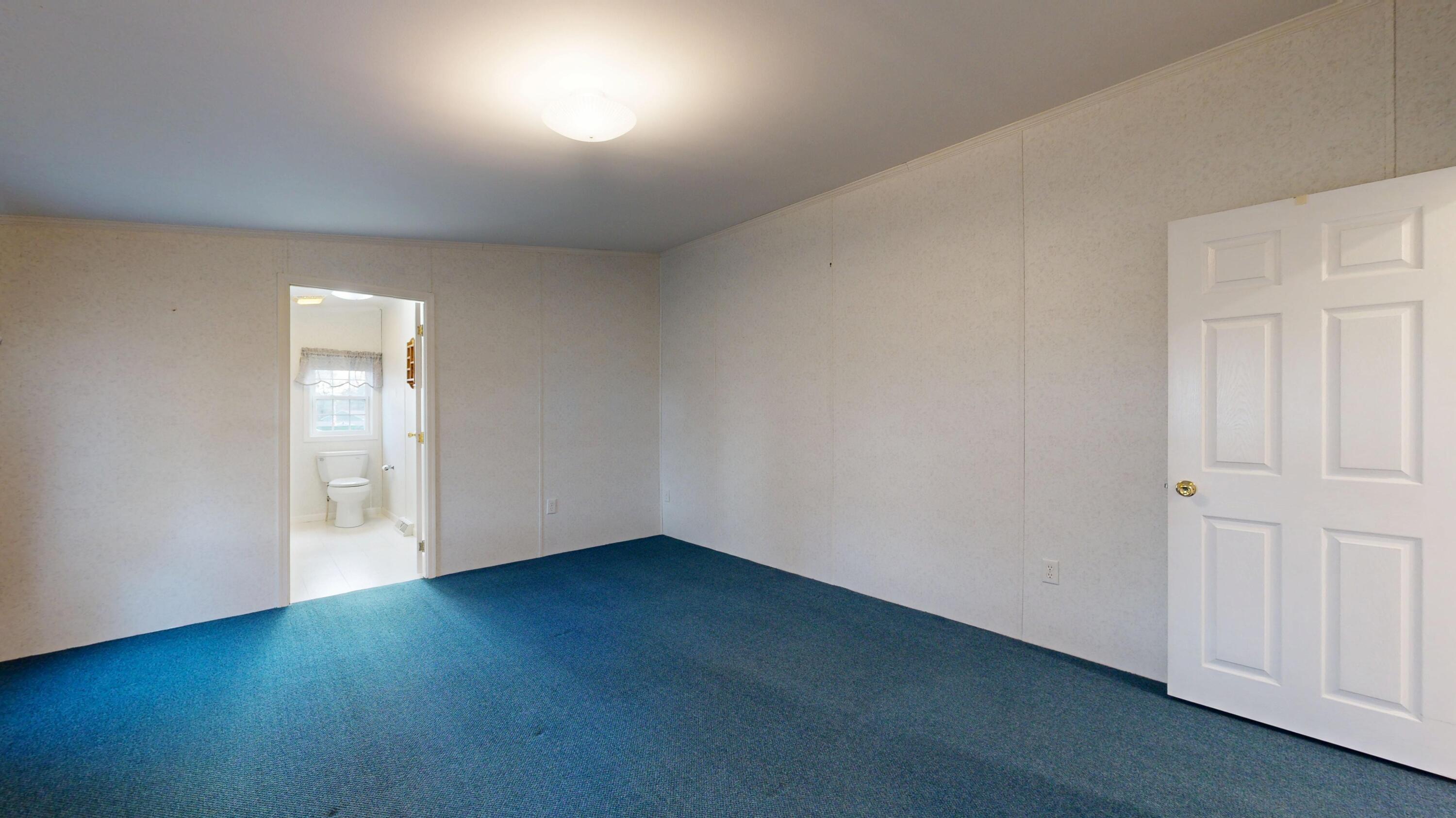 26 Fox Run Drive Lewiston ME 04240