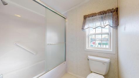 26 Fox Run Drive Lewiston ME 04240