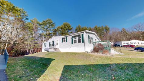 26 Fox Run Drive Lewiston ME 04240