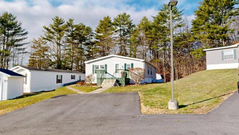 26 Fox Run Drive Lewiston ME 04240