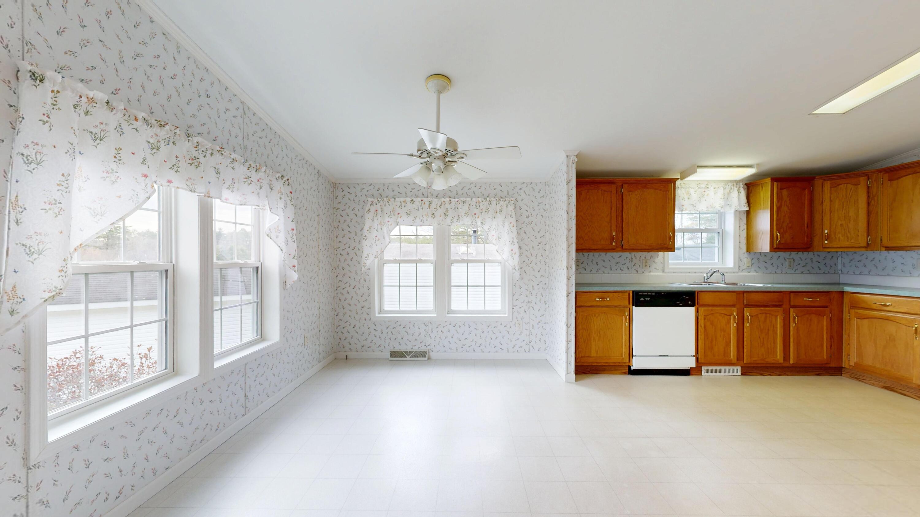 26 Fox Run Drive Lewiston ME 04240