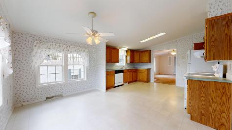 26 Fox Run Drive Lewiston ME 04240