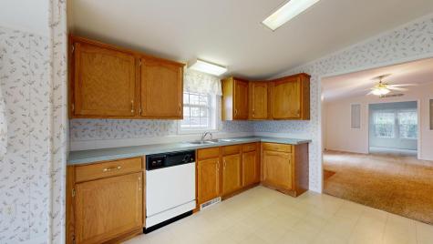 26 Fox Run Drive Lewiston ME 04240