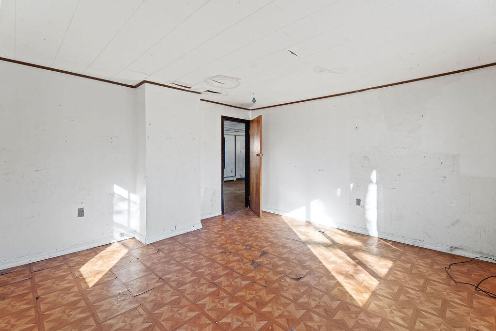 82 Summer Street Dover-foxcroft ME 04426