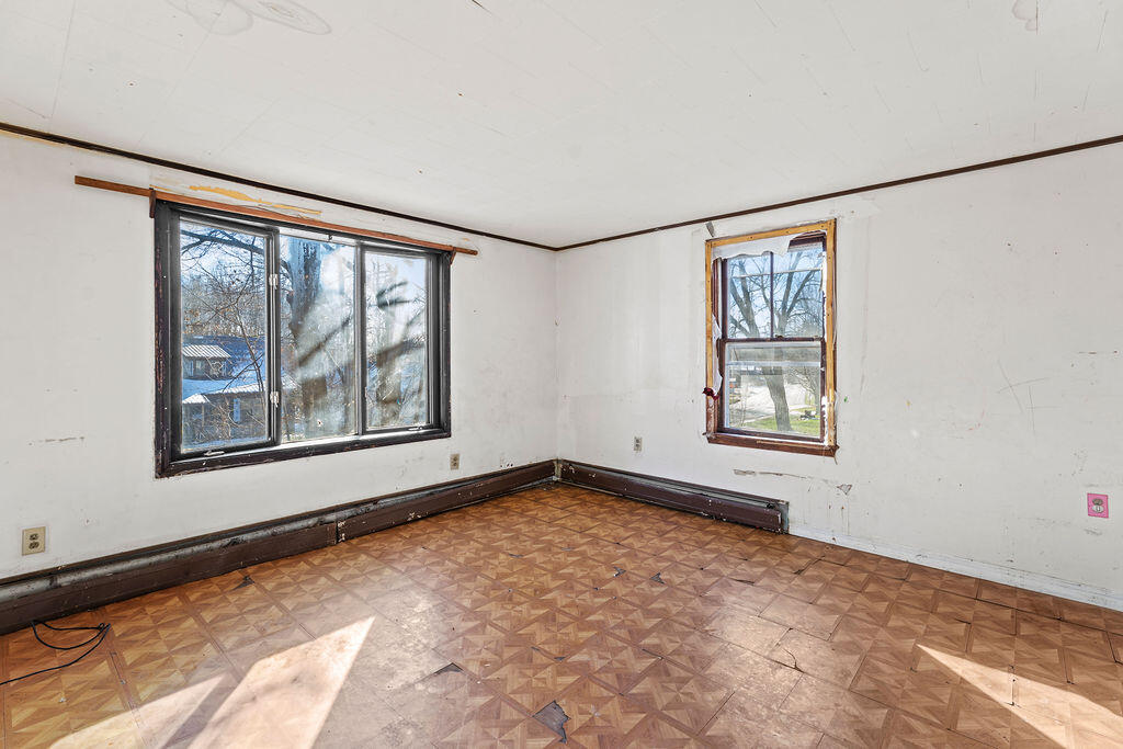 82 Summer Street Dover-foxcroft ME 04426