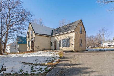 82 Summer Street Dover-foxcroft ME 04426