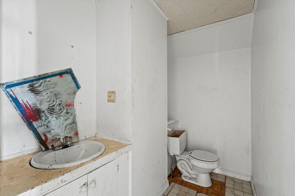 82 Summer Street Dover-foxcroft ME 04426