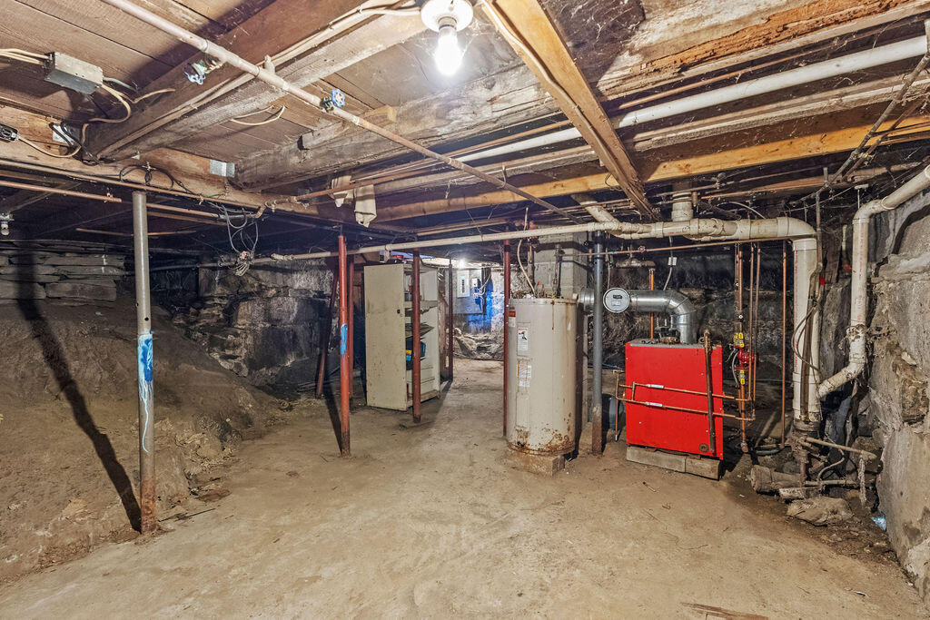 82 Summer Street Dover-foxcroft ME 04426