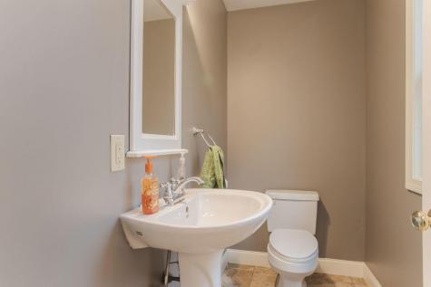 376 Hobbs Farm Road Wells ME 04090