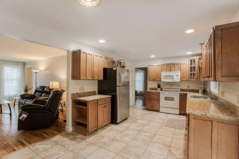 376 Hobbs Farm Road Wells ME 04090