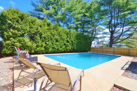 16 Willow Way Brewer ME 04412