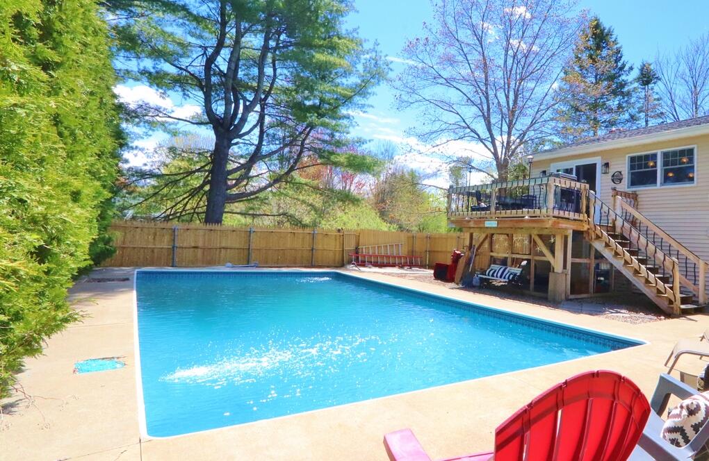 16 Willow Way Brewer ME 04412