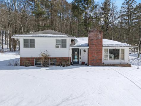10 Butler Drive Lewiston ME 04240