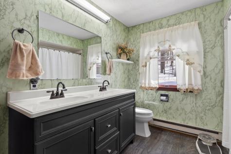 10 Butler Drive Lewiston ME 04240