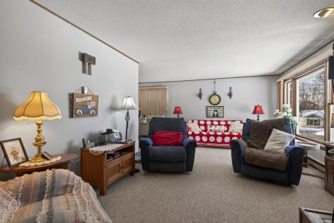10 Butler Drive Lewiston ME 04240