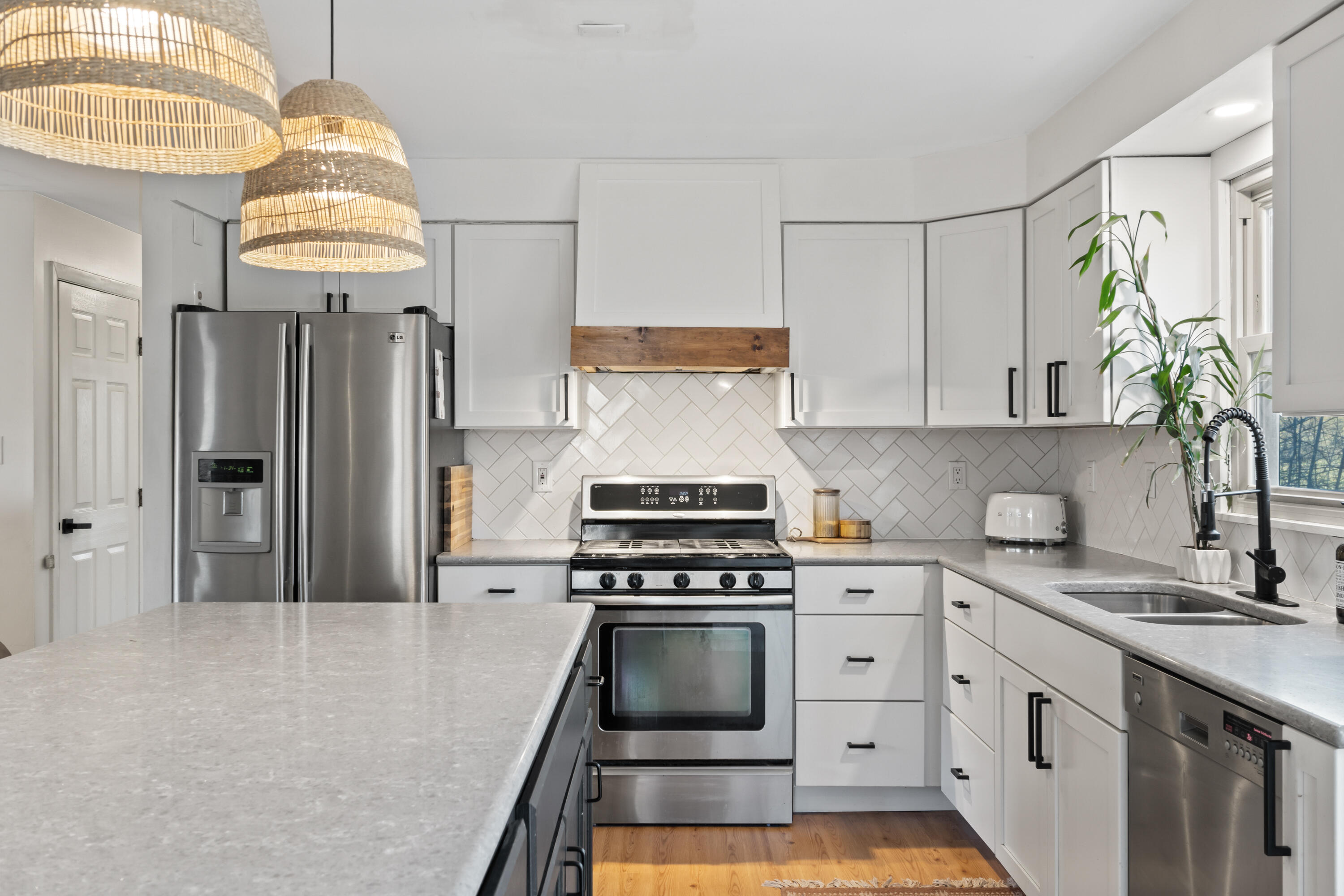 34 Sand Hill Road Wiscasset ME 04578