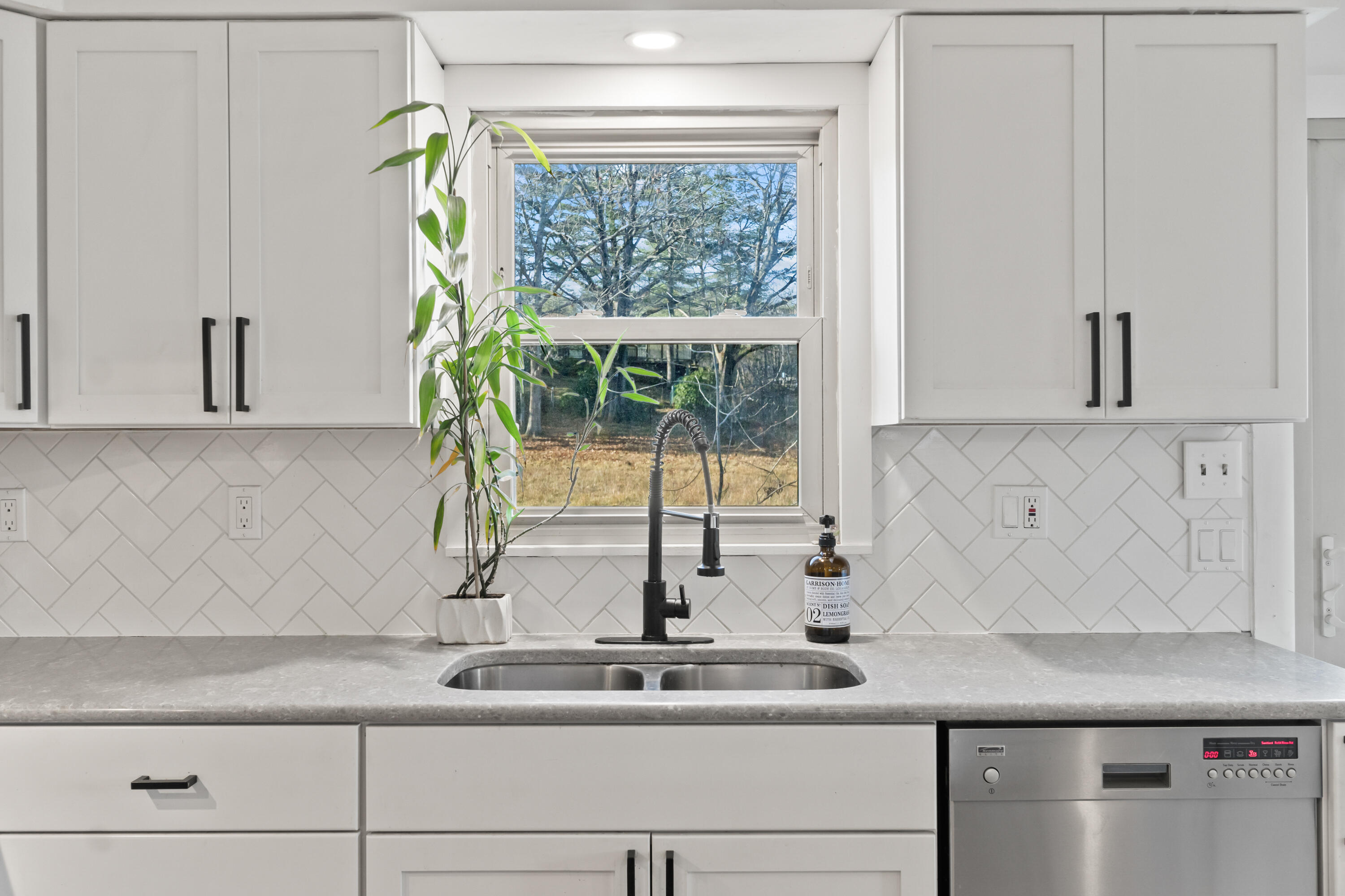 34 Sand Hill Road Wiscasset ME 04578