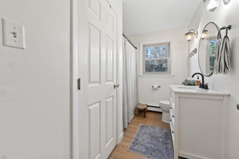 34 Sand Hill Road Wiscasset ME 04578