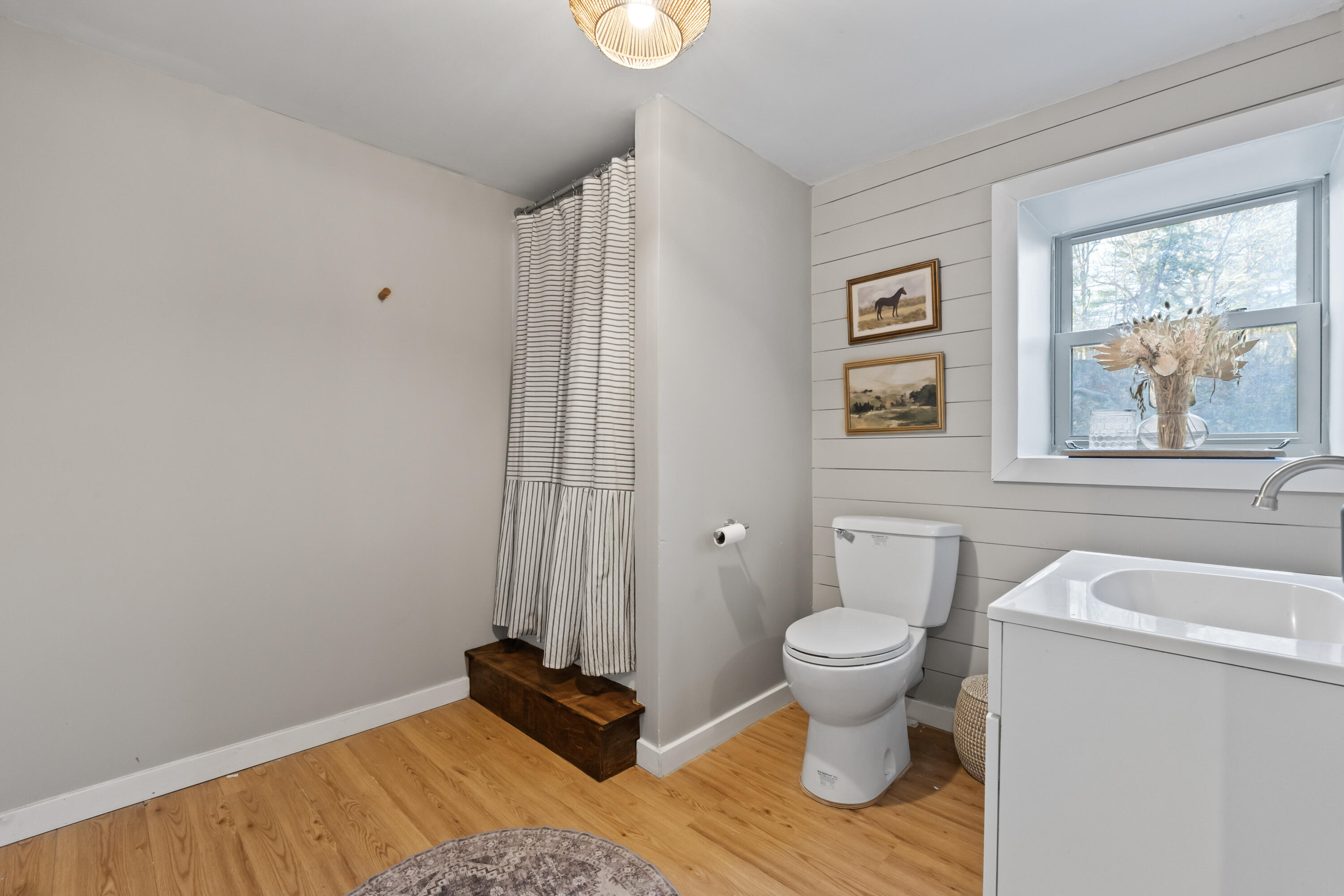 34 Sand Hill Road Wiscasset ME 04578