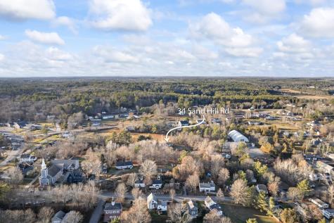 34 Sand Hill Road Wiscasset ME 04578