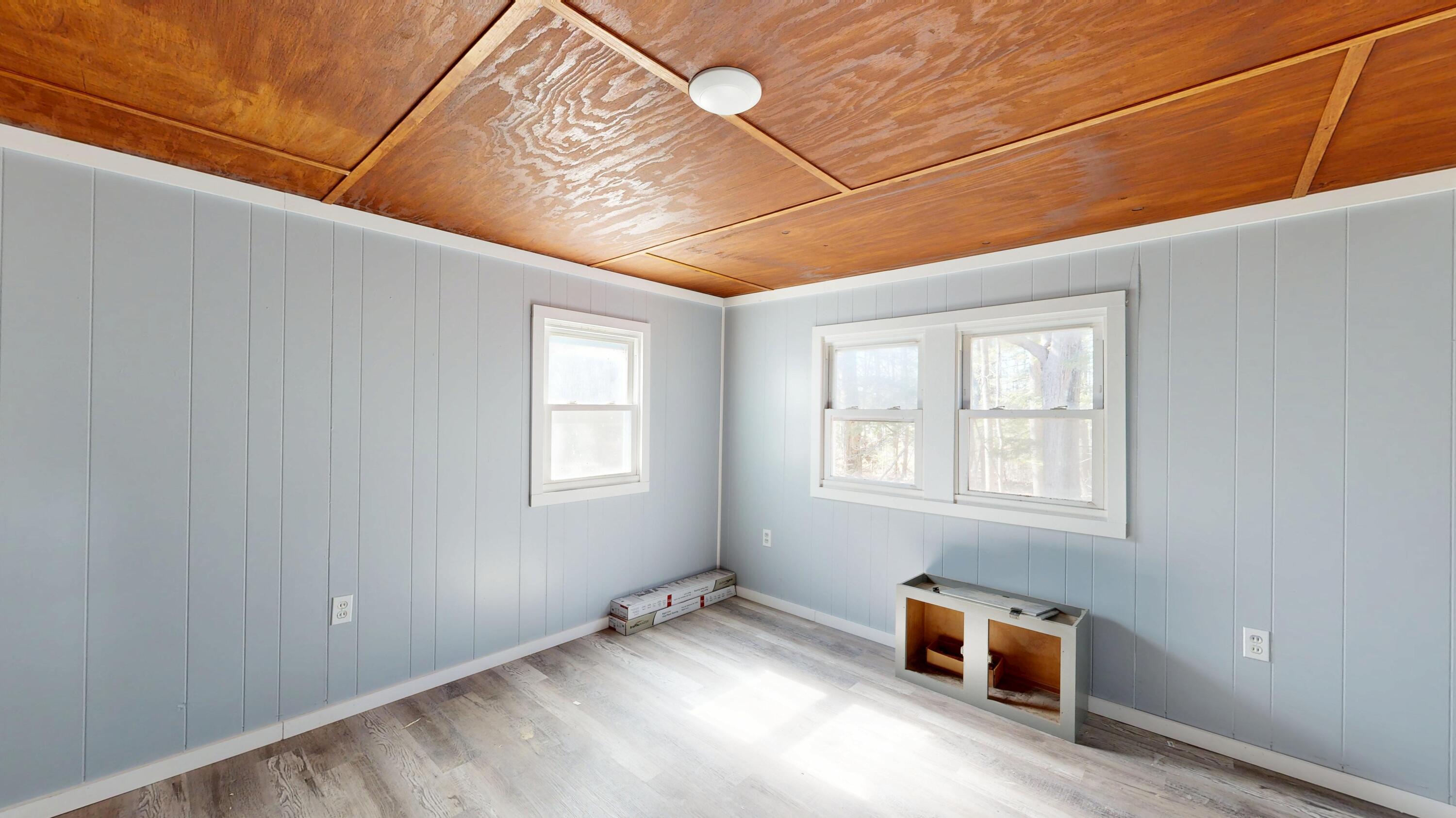369 Pond Road West Gardiner ME 04345