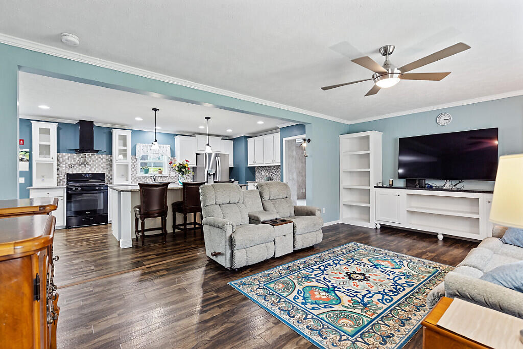 3830 Middle Road Sidney ME 04330