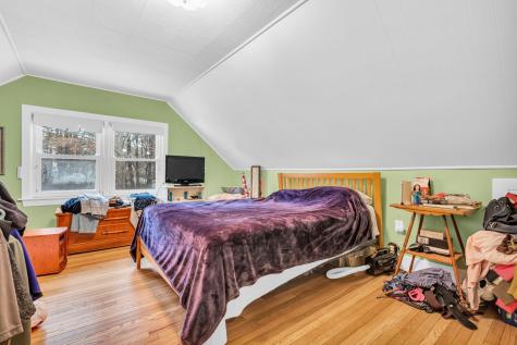 4 Wayne Circle Scarborough ME 04074