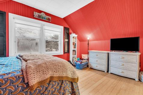 4 Wayne Circle Scarborough ME 04074