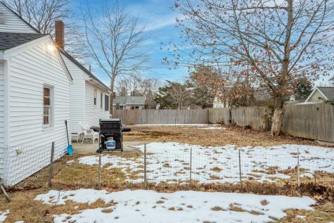 4 Wayne Circle Scarborough ME 04074