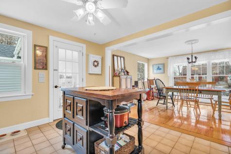 4 Wayne Circle Scarborough ME 04074