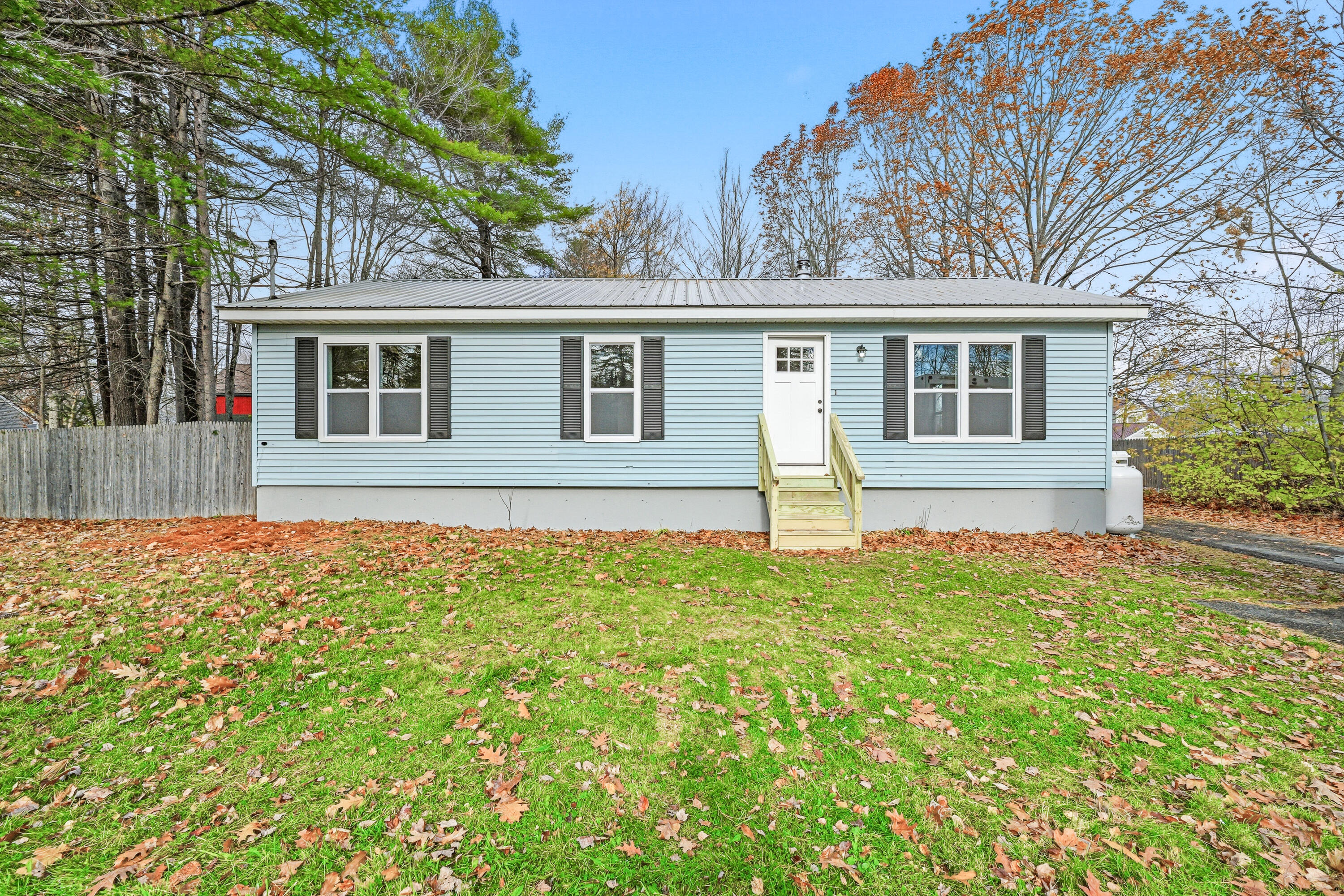 20 Spruce Street Newport ME 04953