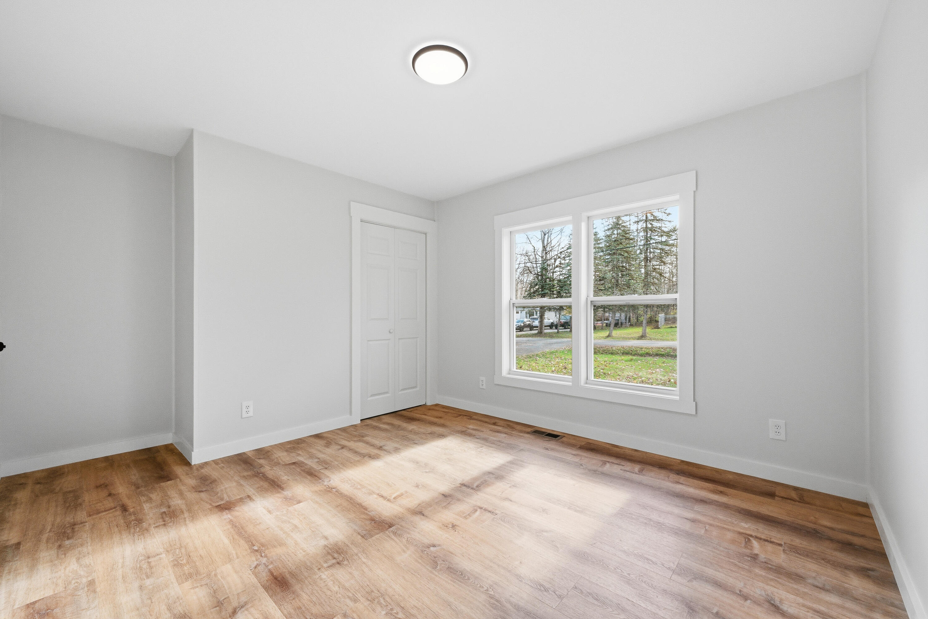 20 Spruce Street Newport ME 04953