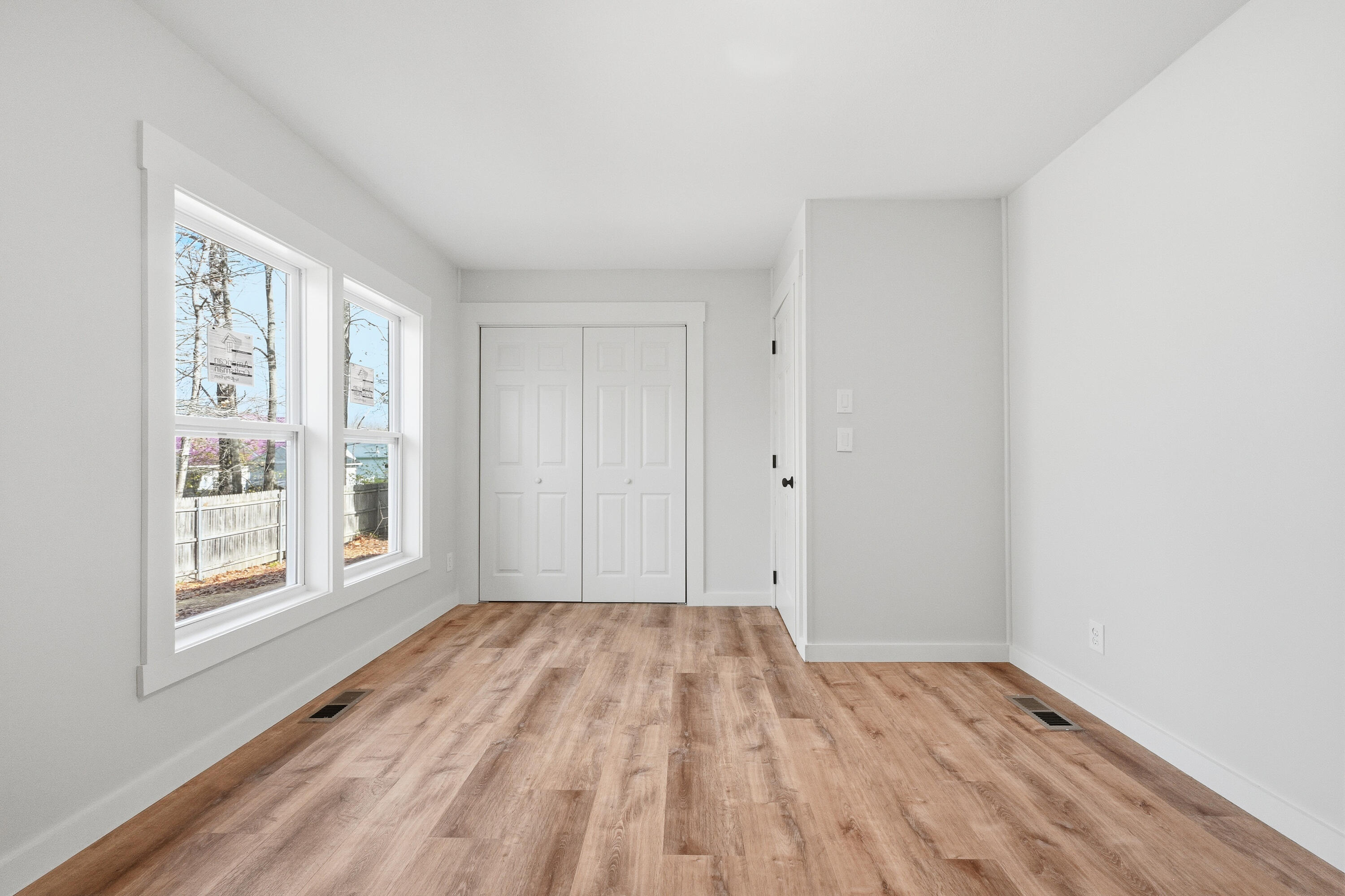 20 Spruce Street Newport ME 04953