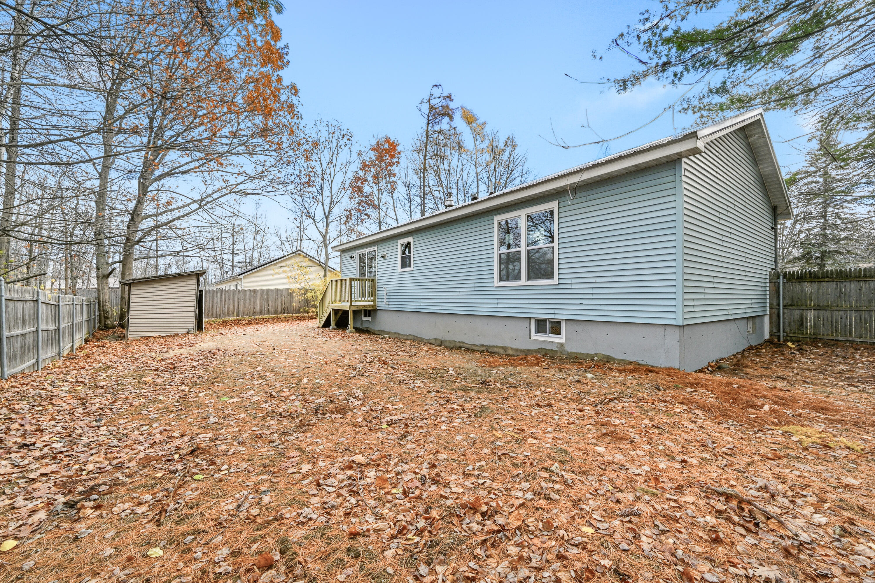 20 Spruce Street Newport ME 04953