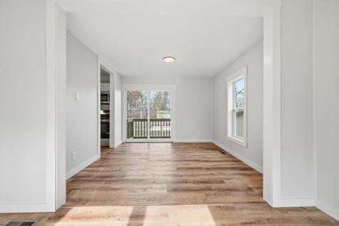 20 Spruce Street Newport ME 04953