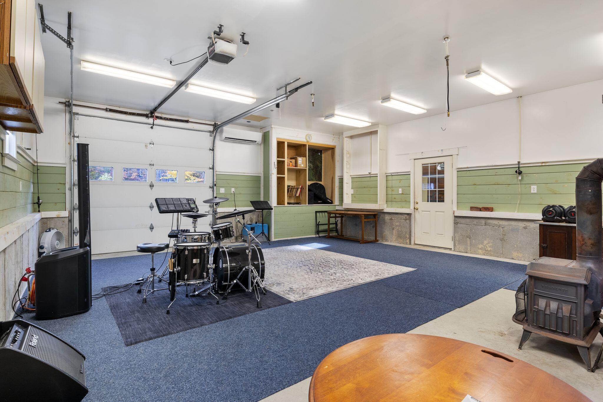 67 Carpenter Hill Road Alfred ME 04002