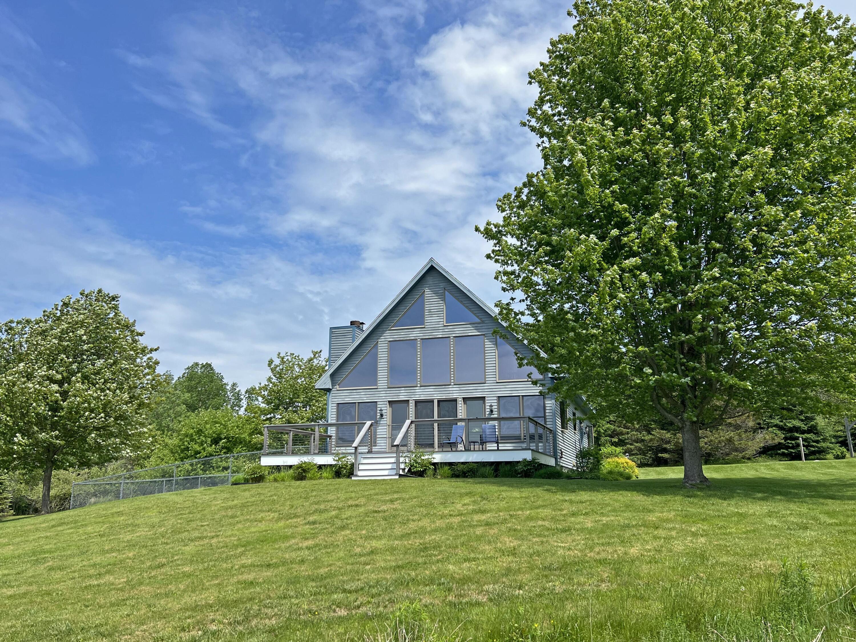 31 Deer Run Lamoine ME 04605