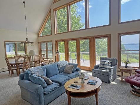 31 Deer Run Lamoine ME 04605