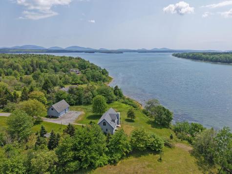 31 Deer Run Lamoine ME 04605