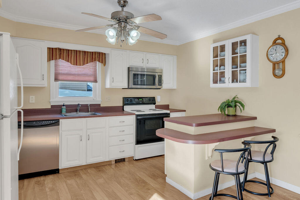 15 Morningside Street Lewiston ME 04240