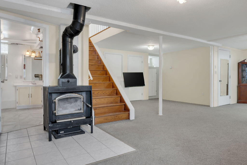 15 Morningside Street Lewiston ME 04240