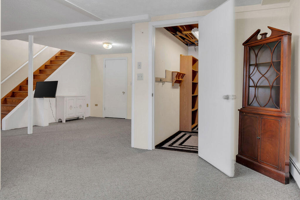 15 Morningside Street Lewiston ME 04240