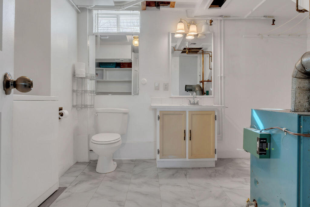 15 Morningside Street Lewiston ME 04240